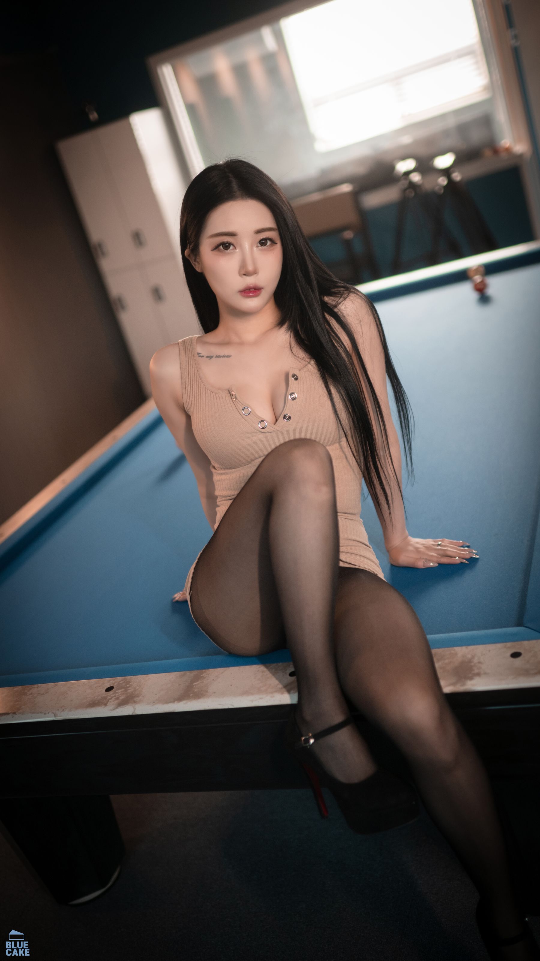 [BLUECAKE] Bomi - Secret Billiard Room Red 第3张