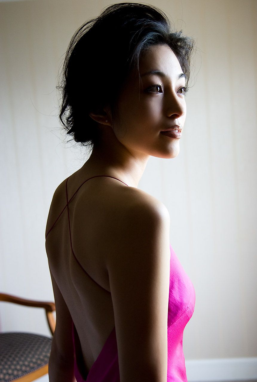 [image.tv美女写真]2007.11.23 Tomoko Aoyama 青山倫子 Touch me in the morning1