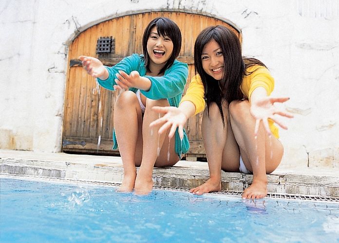 [YS Web套图] 2006.08 Vol.172 YS 3 Girls We.re on Summer Vacation1